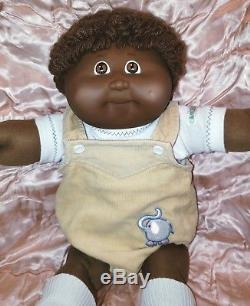 mint condition cabbage patch doll