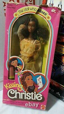 1976 Mattel 2955 Kissing Christie Barbie AA in box the doll who kisses