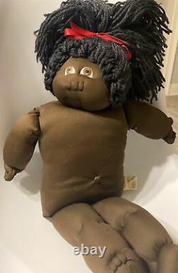 1980 CABBAGE PATCH KIDS Little People Soft Sculpture, African American SIGNED