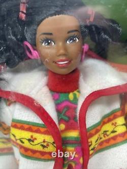 1990 MATTEL BARBIE UNITED COLORS OF BENETTON CHRISTIE # 9407 African American