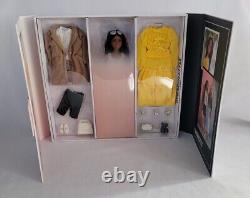 2010 Barbiestyle Doll Accessories Style #2 GTJ83 NEW AFRICAN AMERICAN (MAAA)