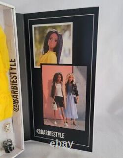2010 Barbiestyle Doll Accessories Style #2 GTJ83 NEW AFRICAN AMERICAN (MAAA)