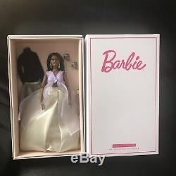 2018 Barbie Convention Doll On The Avenue NRFB African-American First Curvy Body