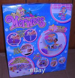 #8194 Vintage Cap Toys Merwees Seashell Collection Beach Cafe African American
