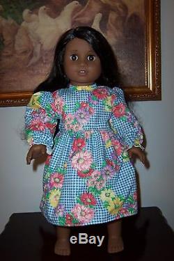 AMERICAN GIRL AFRICAN AMERICAN DOLL (SEE DESCRIPTION)