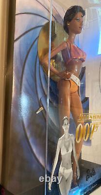 Barbie James Bond 007 Die Another Day Jinx Halle Berry New In Non-mint Box