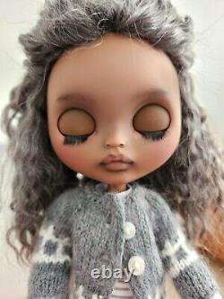 Blythe doll custom ooak pre-owned