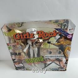 Bratz Girlz Really Rock SASHA Doll New HTF NRFB 2 Complete Outfits MGA NIB Girls