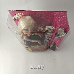 Bratz The Movie Funky Fashion Makeover Large Cloe NIB