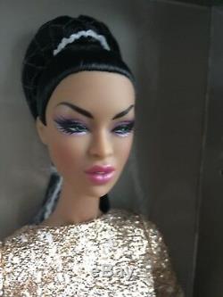 Fr 2018 Integrity Luxe Life Con Adele Walking On Gold Fashion Royalty Doll Nrfb