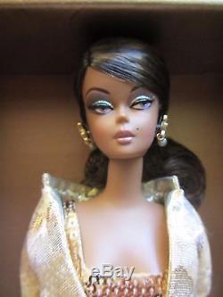GOLDEN GALA 2009 NATIONAL CONVENTION SILKSTONE BARBIE AA African American