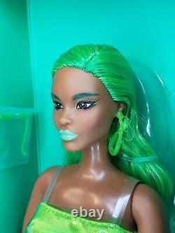 Green Chromatic Couture Aa Barbie Doll 2022 Spanish Convention Mattel Hcc02 Nrfb