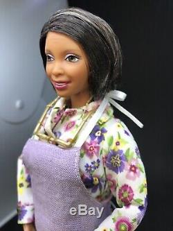 Happy Family Barbie Doll Grandma Grandmother Grandparent Midge African American