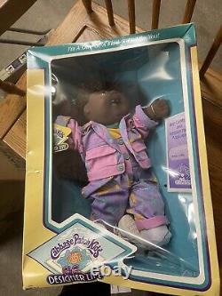 Hasbro 16 AA Cabbage Patch Doll New Transitional Designer Line Mold #19, Teeth