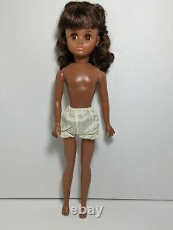 Madame Alexander 17 Leslie African American Doll