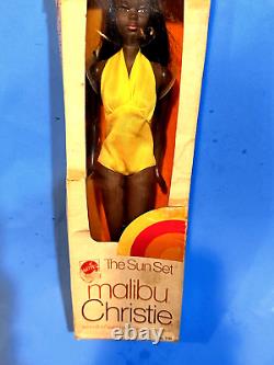 Malibu Sun Set Christie Barbie 7745 African American AA (heavy Box Wear)? MIB