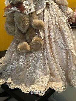 Masterpiece Gallery Pamela Erff ANTIQUE LACE AFRICAN AMERICAN Bride Doll EUC