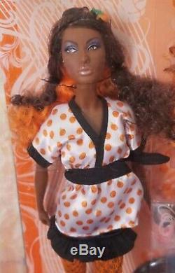 Mattel 2007 AA Barbie Nikki Top Model Orange Hair Wear Doll Dark Skin Beautiful