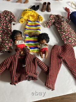 Mattel Sunshine African American Families with babies including clothes/shoes