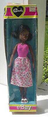NIB Vintage Sindy Friend GAYLE African American Doll by Pedigree Last One! D3113