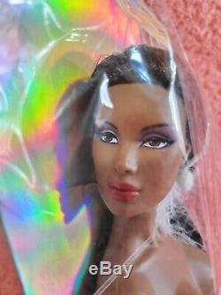 NRFB Janay Color Infusion Fashion Royalty Integrity Convention Doll