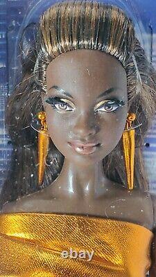 Nrfb Barbie (n807) The Look City Shine Bronze Dress Aa Mbili Model Muse Doll