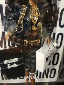 Rare African American Moschino Barbie Doll Aa 2015 Gold Label Mattel Dnj32 Nrfb