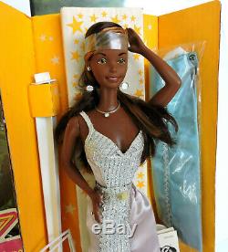 Rare Vintage Supersize Superstar Christie Barbie doll Mattel 1976 NRFB