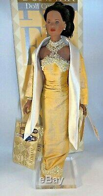 Robert Tonner American Model Doll African American Jasmine 19