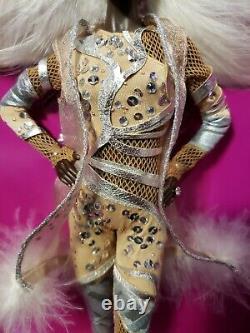 Stephen Burrows Pazette Barbie Doll 2012 Gold Label Mattel W3459 Nrfb