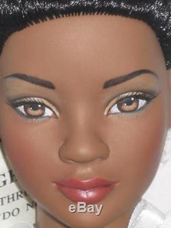 Tonner 22 American Model African American Basic NEW NRFB ONLY 300 ISSUED