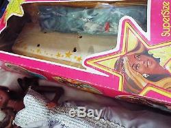 VINTAGE 1976 SUPERSIZE CHRISTIEGORGEOUS AFRICAN AMERICAN BLACK BARBIE 18 withBOX