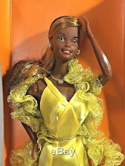 Vintage1976 Superstar Christie African American Barbie Doll 9950 Stand Variation