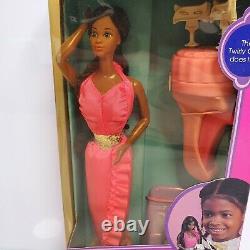 Vintage 1982 Mattel Barbie Twirly Curls African American Doll 5723 HTF