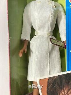Vintage Barbie 1968 Diahann Carroll As Julia Doll Mattel Twistnturn Nrfb