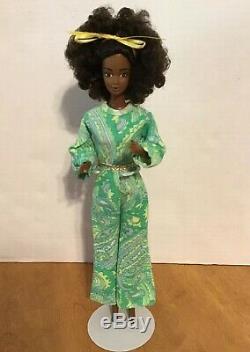 Vintage Barbie 1981 Magic Curl African American Barbie. HTF! Ex