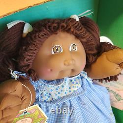 Vintage Cabbage Patch Kids Girl African American Brown Pigtails Original Box