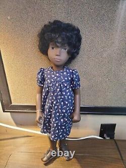 Vintage England Trendon Limited Black African, 16 Sasha Doll CORA 118